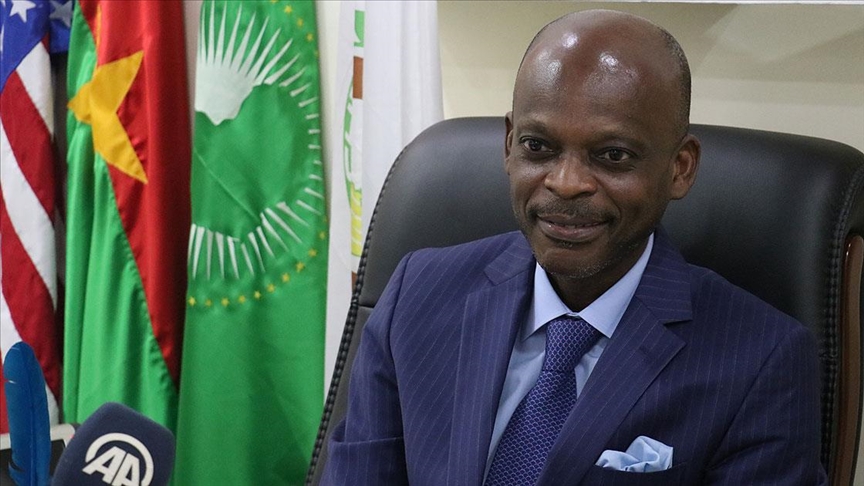 Les Africains et afrodescendants continuent de souffrir de « de l’esclavagisme et de la déportation » (Robert Dussey)