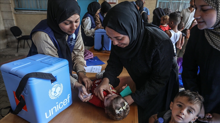 UN vaccinates children against polio in central Gaza amid Israeli war