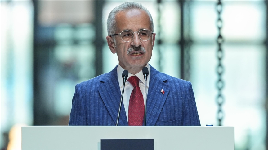Bakan Uraloğlu: Tersane İstanbul Projesi ile Hazinemize en az 1 milyar 346 milyon doların üzerinde gelir kazandıracağız