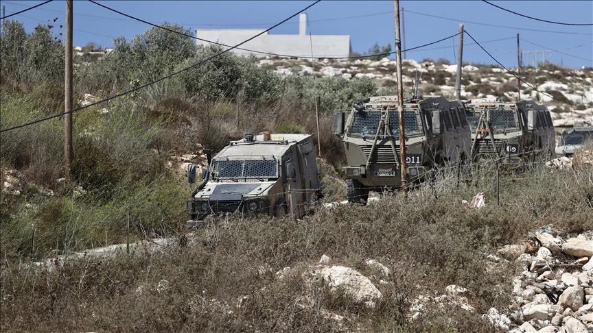 3 Israelis killed in shooting attack in southern occupied West Bank 3 Israelis killed in shooting attack in southern occupied West Bank