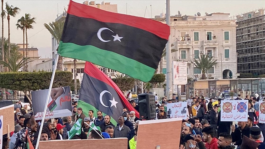 Geçmişten gelen sorunlar Libya'yı kaosa sürüklüyor