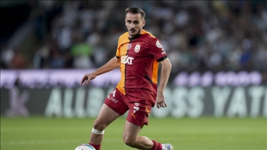 Kerem Aktürkoğlu, Galatasaray'daki en iyi sezonunun ardından Benfica'ya transfer oldu