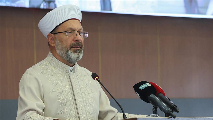 Diyanet İşleri Başkanı Erbaş: Müslümanlar, her şeyden önce kendi aralarında dostluğu ve işbirliğini güçlendirmeli