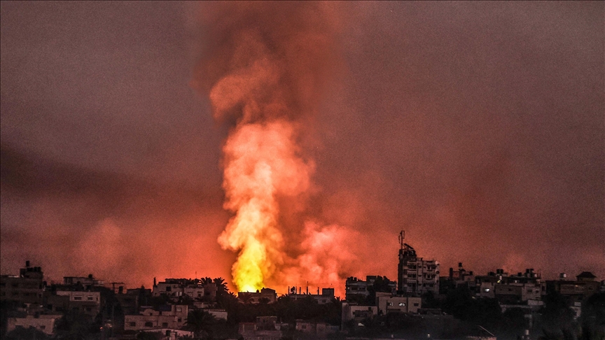 Kassam Tugayları, İsrail saldırısında ölen esirlerin Netanyahu'ya ateşkes çağrısı yaptığı videoyu yayınladı