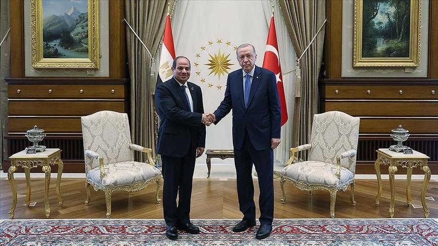 Turkish, Egyptian presidents meet in Ankara