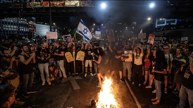 Thousands of Israelis again take to streets to demand hostage swap deal