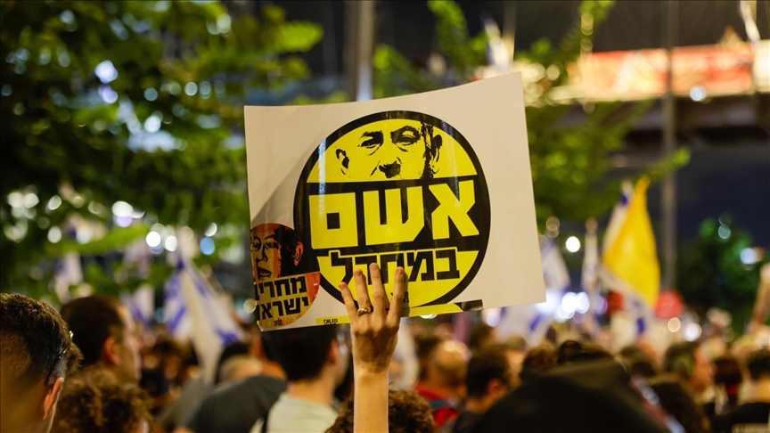 Israeli hostage families in Tel Aviv blame Netanyahu for deaths of 6 prisoners