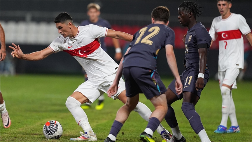 20 Yaş Altı Milli Futbol Takımı, Elit Lig'de İngiltere ile 1-1 berabere kaldı