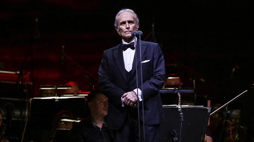 İspanyol tenor Jose Carreras, "The Farewell Tour" turnesiyle jübile yapacak