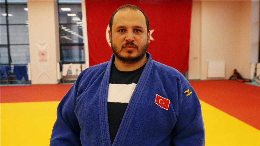 Onur Taştan para judo kategorisinde bronz madalya maçına çıkacak