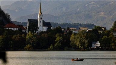 Liqeni Bled, një bukuri natyrore e Sllovenisë që të mahnit me peizazhin e saj