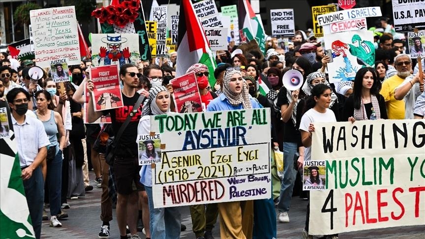 Cientos de manifestantes protestan en Seattle por asesinato israelí de activista turco-estadounidense