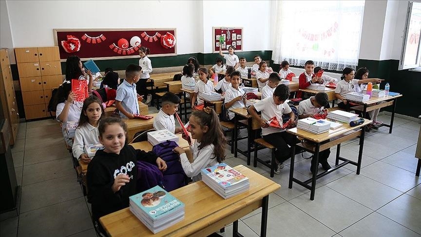 Heyama nû ya perwerde û hîndekariyê îro dest pê kir