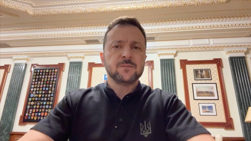 Президент Украины анонсировал создание подземных оружейных заводов