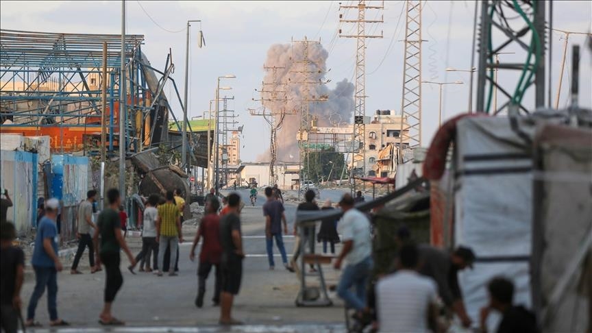 At least 7 killed in Israeli airstrikes on Gaza Strip At least 7 killed in Israeli airstrikes on Gaza Strip