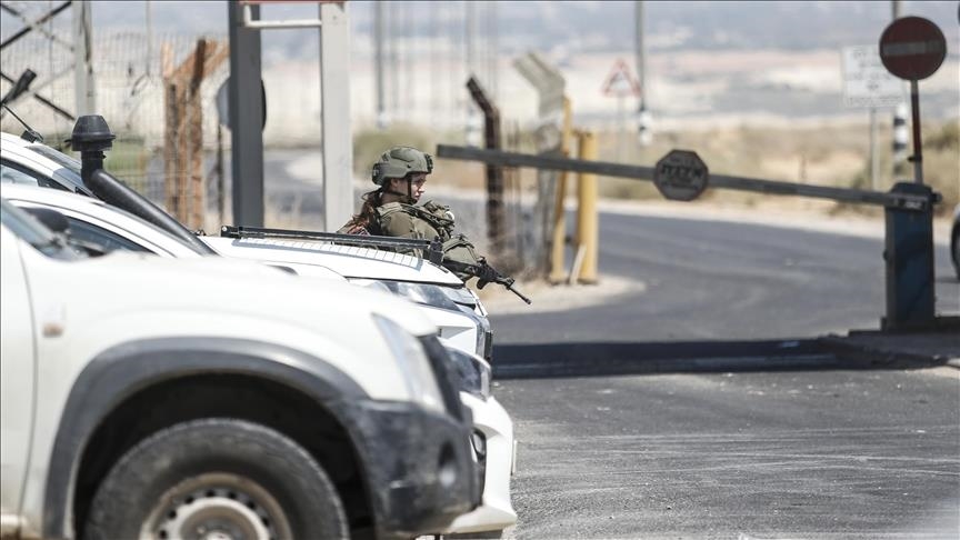 Jordanian behind shooting at West Bank border crossing: Interior ministry