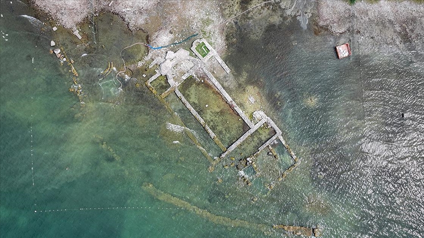 İznik Gölü'ndeki bazilikanın gelecek yıl karşılama merkeziyle ziyarete açılması amaçlanıyor