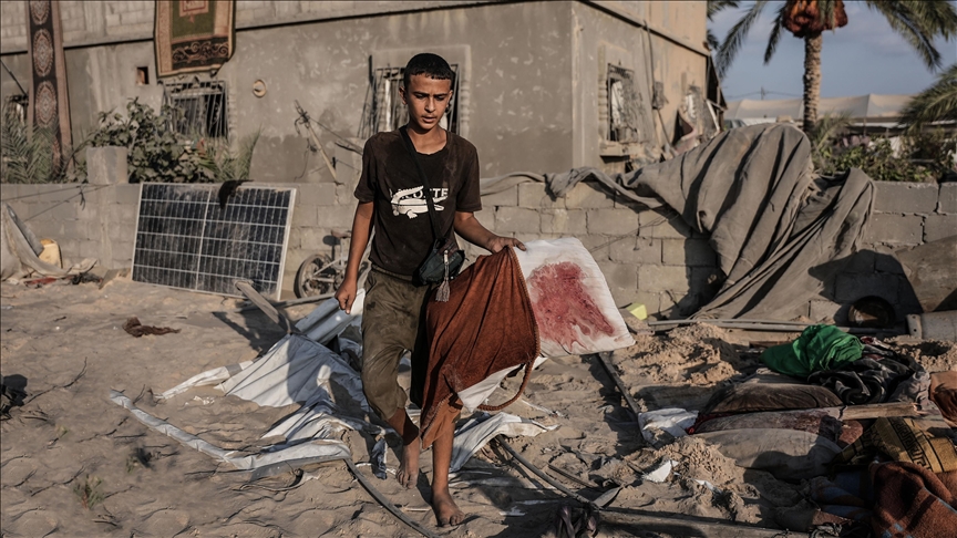 Filistinli gruplardan İsrail'in yerinden edilenlerin çadırlarına saldırısına "Holokost fırını" benzetmesi