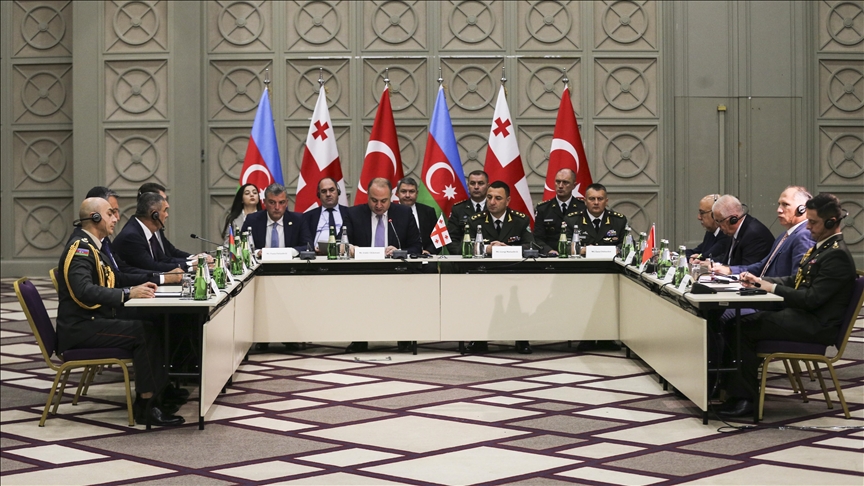 Turkish defense minister meets with Georgian, Azerbaijani counterparts Turkish defense minister meets with Georgian, Azerbaijani counterparts