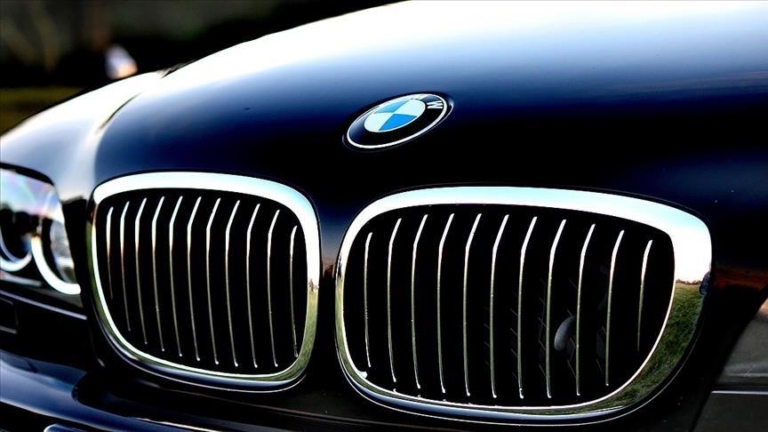 BMW rappelle 1,5 million de véhicules et revoit ses prévisions de bénéfices à la baisse