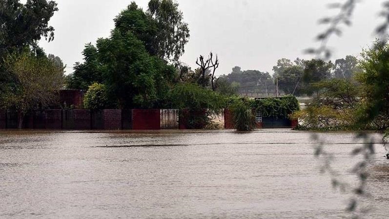 Floods affect 1M people in Nigerian city