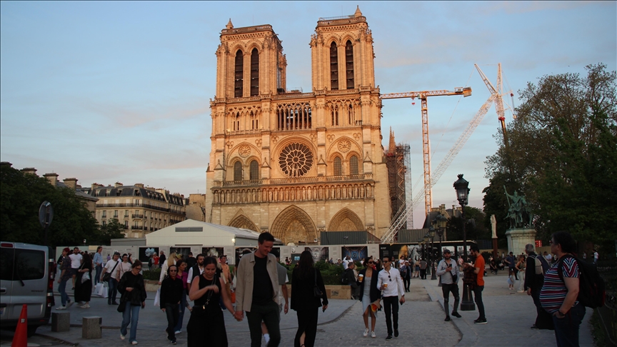 Pariska katedrala Notre Dame nakon tri godine dobija zvona