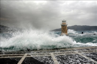 Batı Akdeniz için fırtına uyarısı