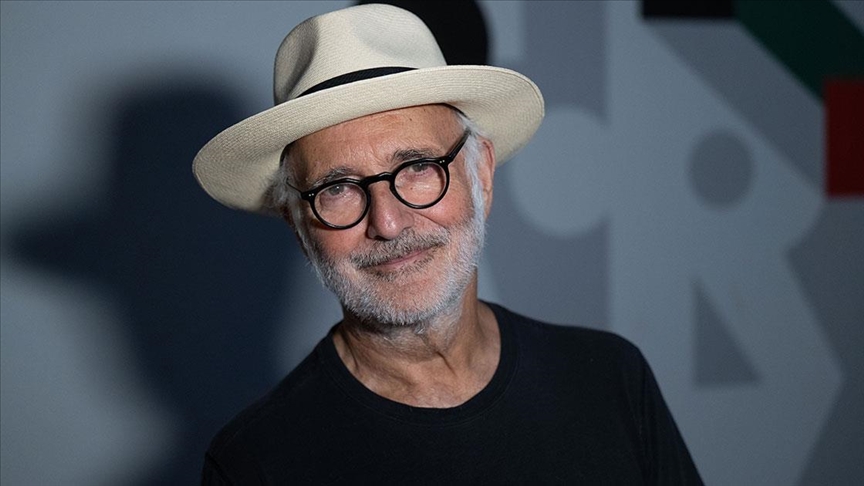İtalyan sanatçı Ludovico Einaudi, eserlerinde tabiattan ilham aldığını söyledi