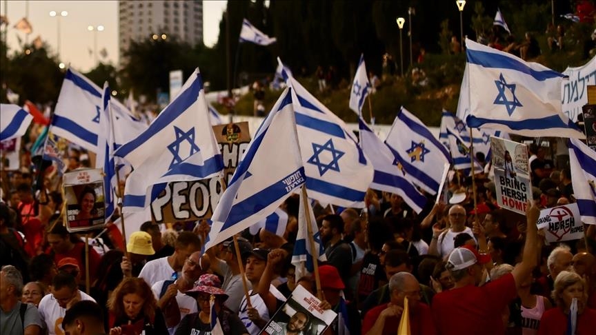 56% of Israelis support formation of national unity government: Poll