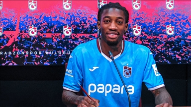 Trabzonspor'da Muhammed Cham için imza töreni düzenlendi