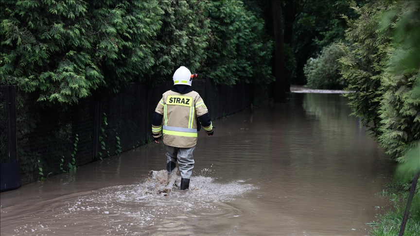 Polish premier plans to declare state of natural disaster as floodwaters rise Polish premier plans to declare state of natural disaster as floodwaters rise