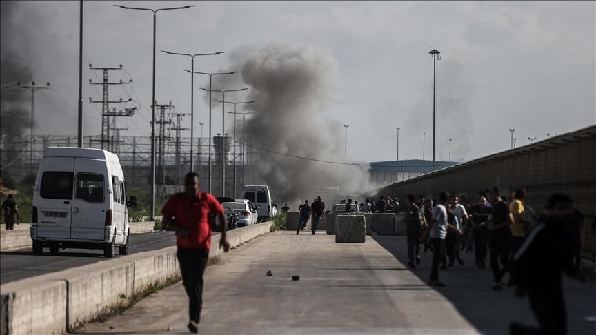 At least 3 killed in Israeli airstrikes in central Gaza At least 3 killed in Israeli airstrikes in central Gaza
