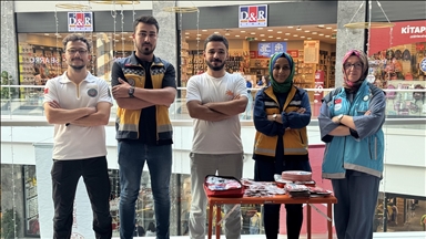 Kastamonu'da sosyal deneyde nefes borusuna yemek kaçan kişiye vatandaşlar müdahale etti