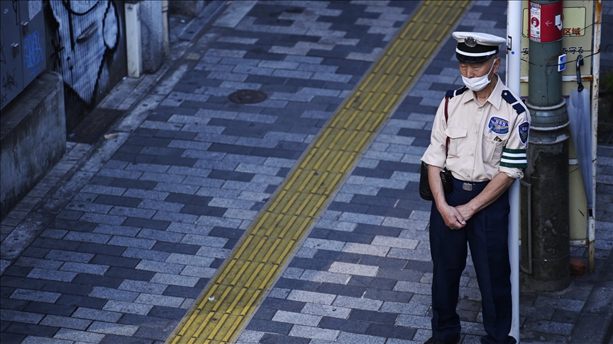 Japanese elderly working population hits record high