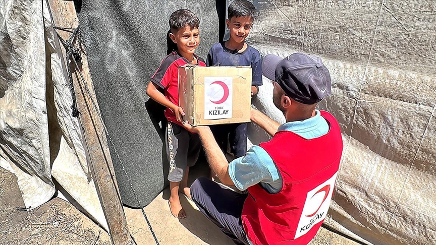 Türk Kızılaydan Gazze'ye 20 bin kişilik gıda kolisi yardımı