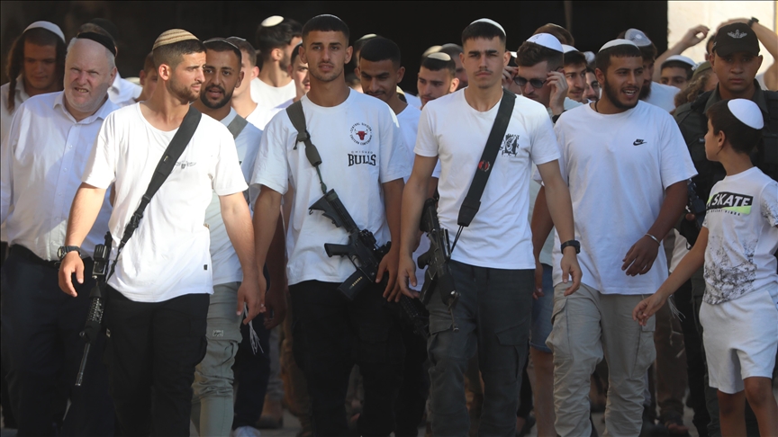 Illegal Israeli settlers assault Palestinians across occupied West Bank