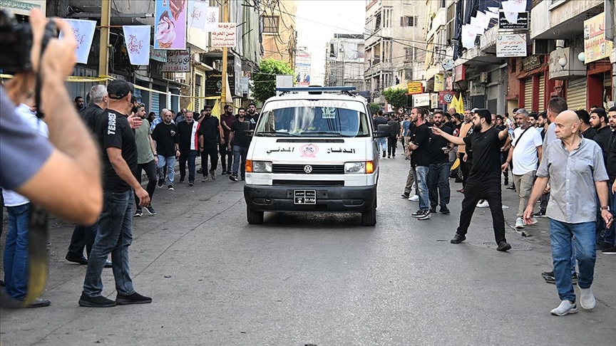 Beyrut’ta Hizbullah üyelerinin cenaze töreninin yapıldığı alanın yakınlarında patlama sesi duyuldu