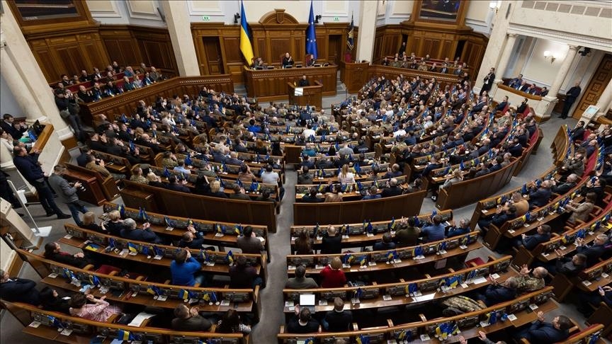 Украинскиот Парламент ја одобри резолуцијата за преименување на над 300 населени места