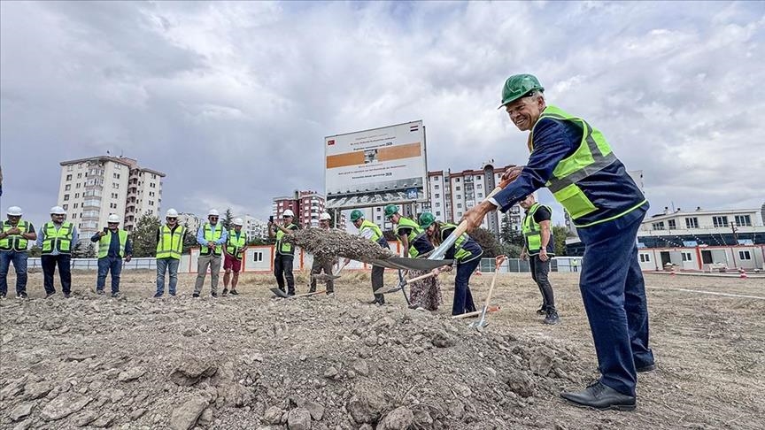 Dutch ambassador touts new embassy project, marking 100 years of Dutch-Turkish relations