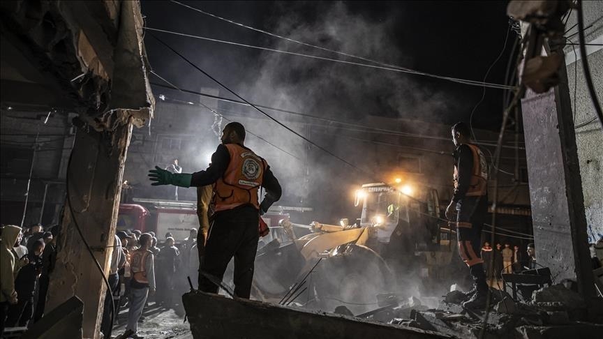 بينهم أطفال ونساء.. إسرائيل تقتل 44 فلسطينيا في غزة الجمعة