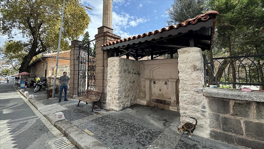 Balıkesir'deki 636 yıllık Osmanlı çeşmesi Vakıflar Bölge Müdürlüğünce ihya edildi