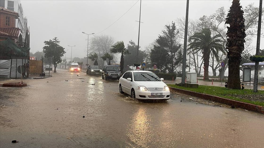 Zonguldak'ta olumsuz hava koşulları nedeniyle eğitime 1 gün ara