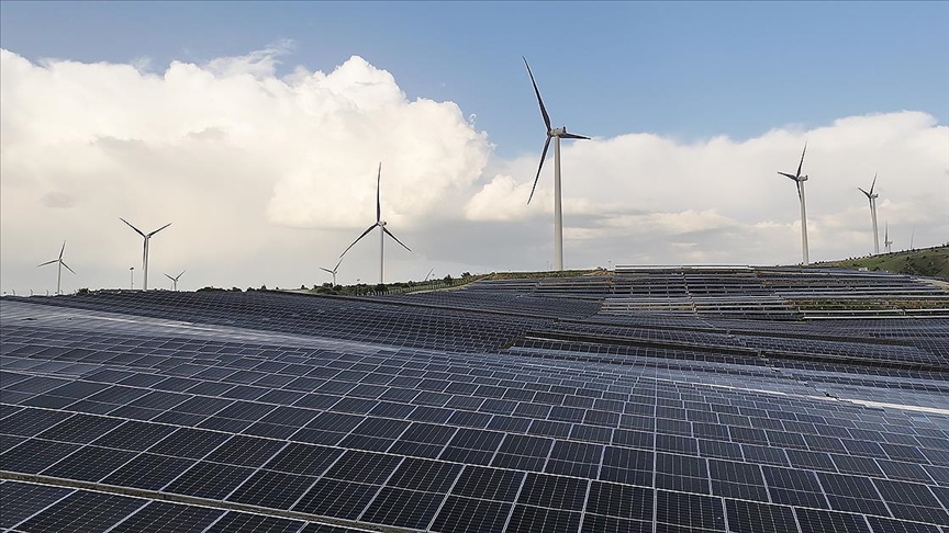 Rüzgar ve güneş enerjisinde 2030 hedeflerini aşması beklenen Türkiye, daha iddialı hedefler koyabilir
