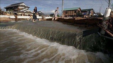 Death toll from heavy rains climbs to 6 in Japan