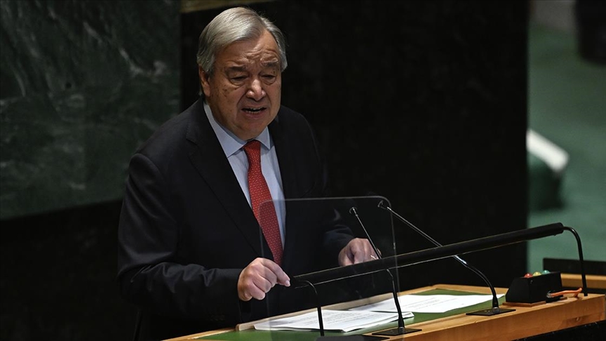 Guterres: Lübnan, İsrail ve dünya halkı, Lübnan'ın yeni bir Gazze olmasını kaldıramaz