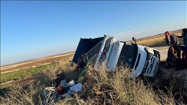 Li Şanliurfayê pîkaba ku karkerên demsalî tê dabûn welgeriya û 4 jê zarok 9 kes birîndar bûn