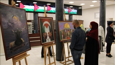 Novi Pazar: Otvorena humanitarna izložba "Naslikaj slobodnu Palestinu"