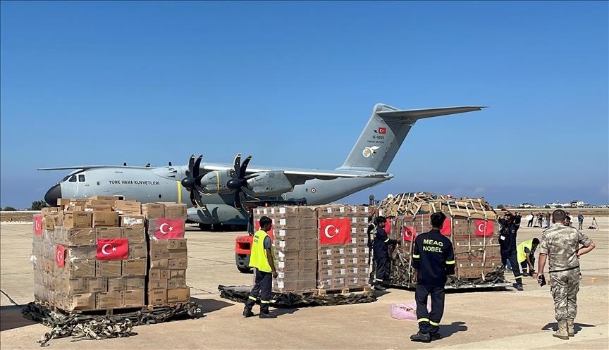 Alîkariya mirovî ya ku Tirkiyeyê şandibû gihîşt Lubnanê