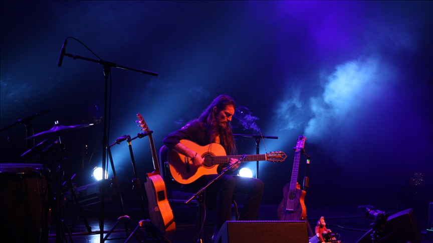 Modern müzik seyyahı Estas Tonne, İstanbul'da konser verecek