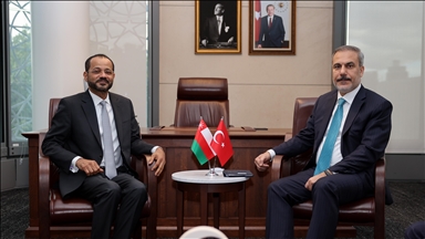 Turkish foreign minister meets Omani counterpart in New York